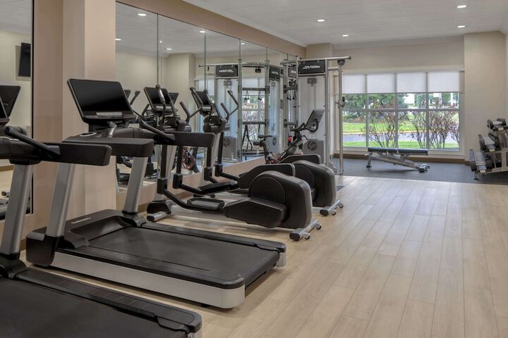 DoubleTree Suites by Hilton Hotel Mt. Laurel