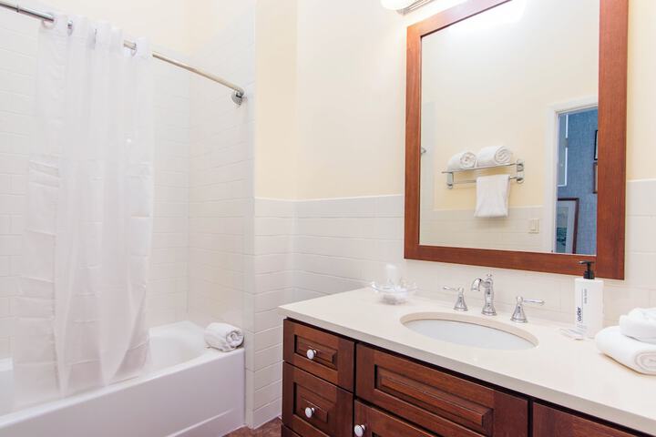 Sea Crest Resort