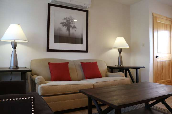 Room 17 of 48