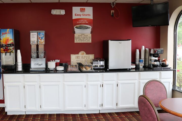Breakfast/Coffee Service 20 of 21