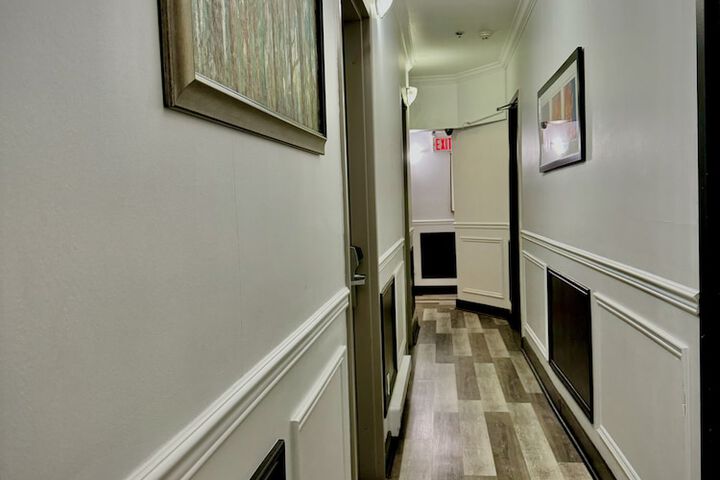 Ballroom/Hall 63 of 68