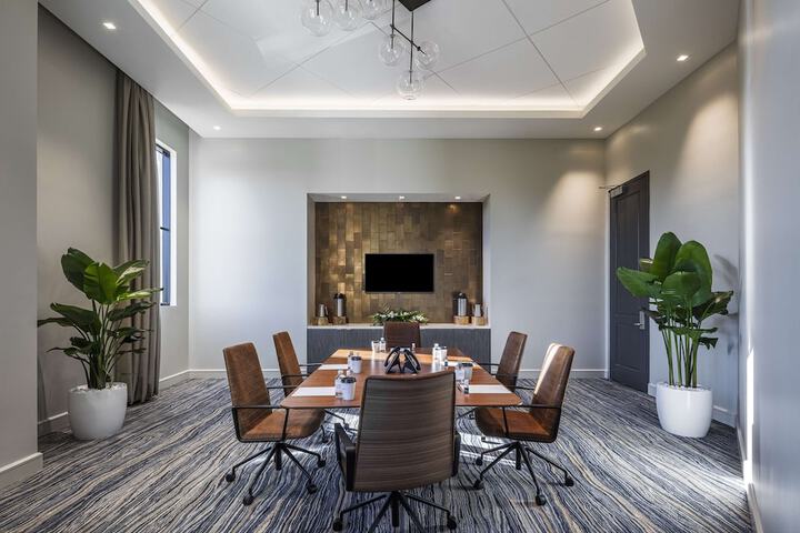THesis Hotel Miami Coral Gables Curio Collection by Hilton