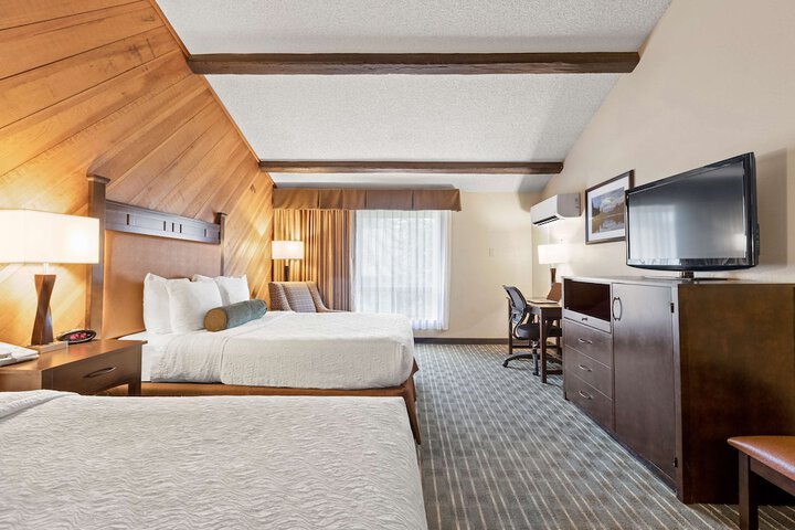 Best Western Plus Tree House