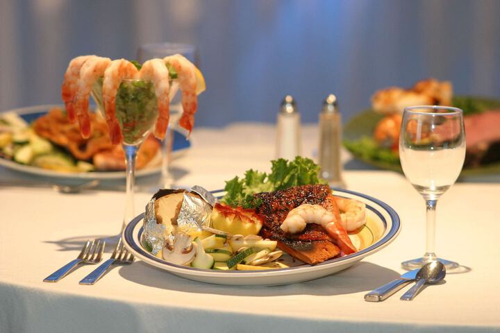 Dining 98 of 115