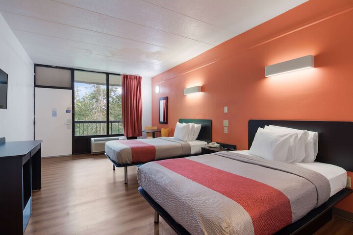 Motel 6 Seaford DE