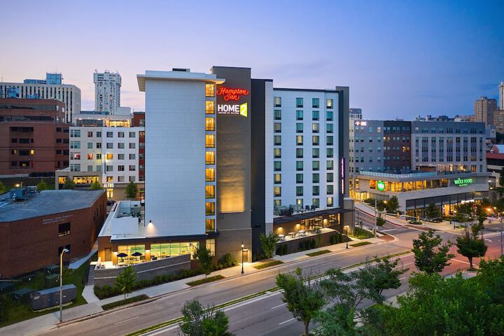 Hotel 3 of 45