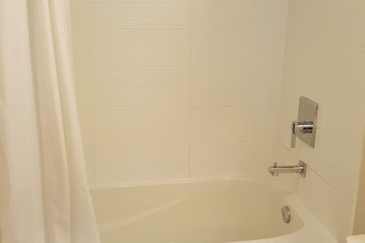 Room 30 of 60