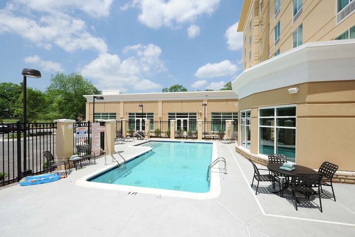 Pool 5 of 37