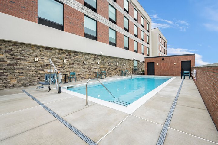 Home2 Suites by Hilton Sneads Ferry North Topsail Beach