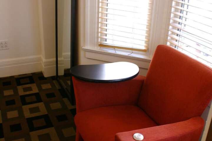Room 43 of 58