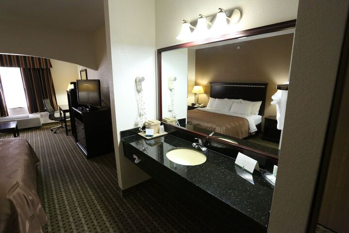 Room 20 of 58
