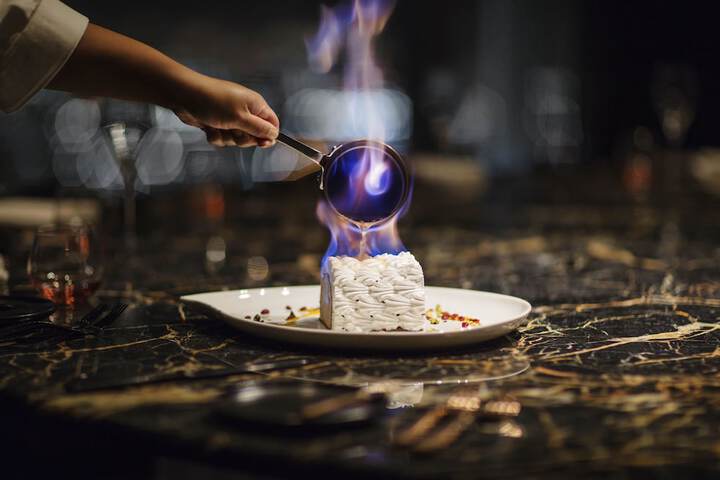 Dining 87 of 137