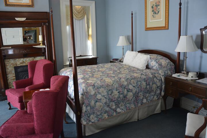 Room 34 of 54