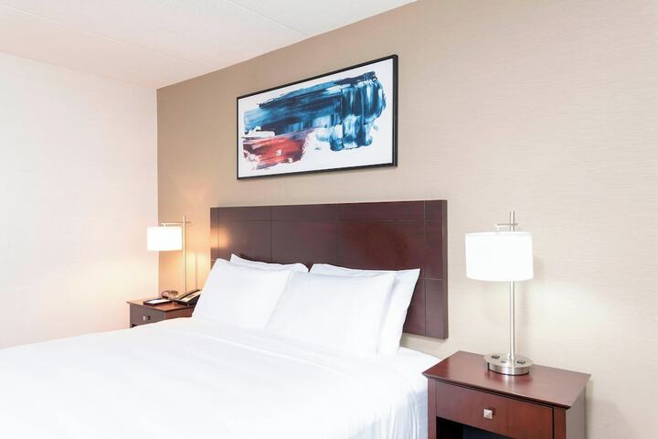 Room 21 of 40
