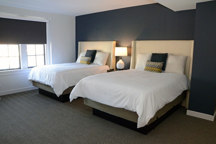 Room 14 of 35
