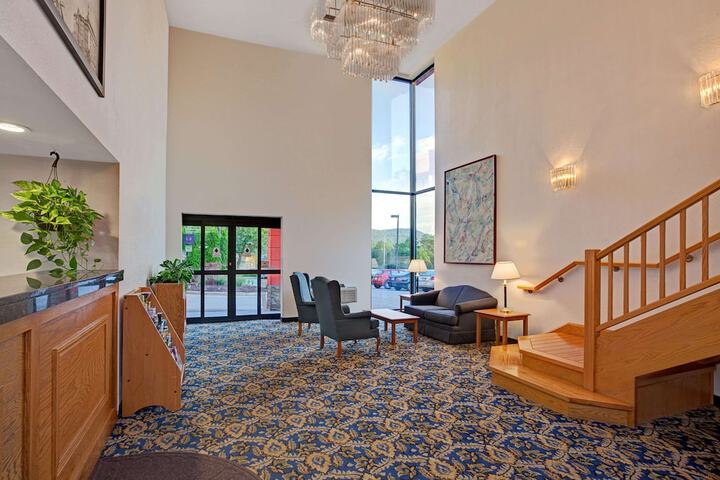 Hotel Interior 3 of 19