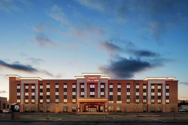 Hotel 2 of 37