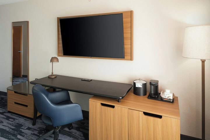 Fairfield Inn and Suites by Marriott Anchorage