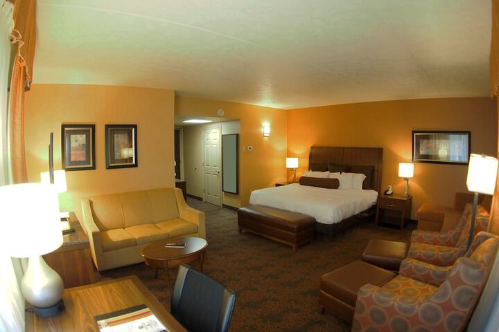 Evergreen Resort