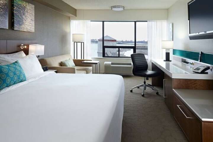 Room 15 of 53