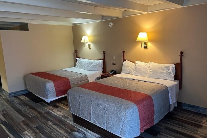 Room 12 of 12