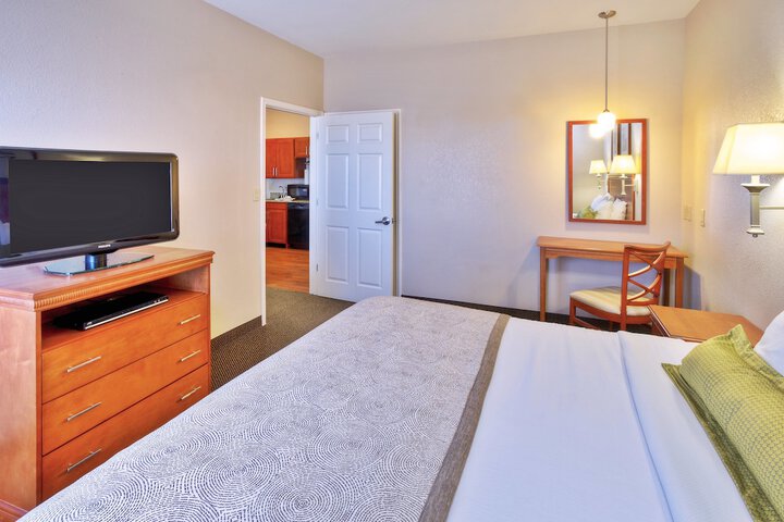 Room 17 of 29