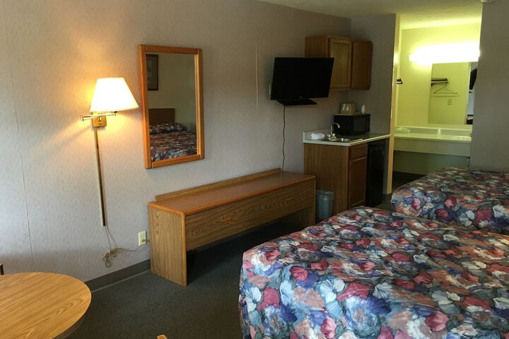 Salt Creek Inn