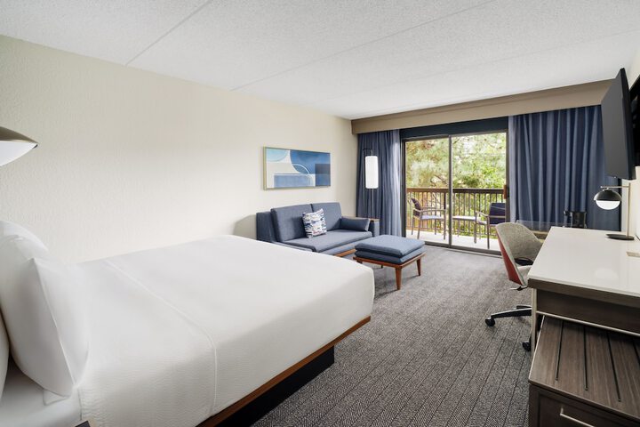 Courtyard by Marriott Chicago Midway Airport