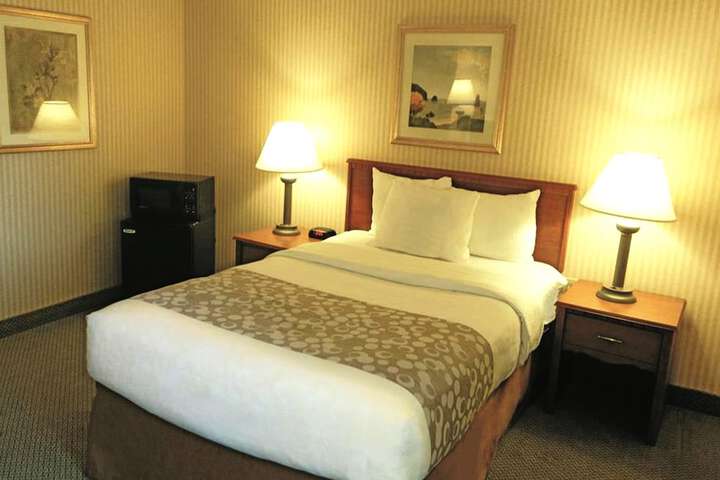 Room 40 of 50