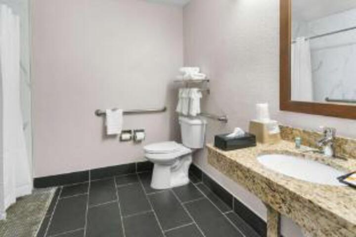 Best Western Winscott Inn & Suites