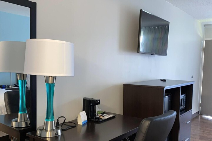 Days Inn by Wyndham Goldsboro