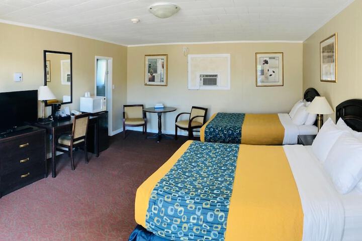 Room 18 of 38