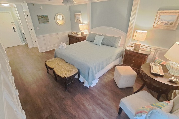 Saint Simons Inn by the Lighthouse