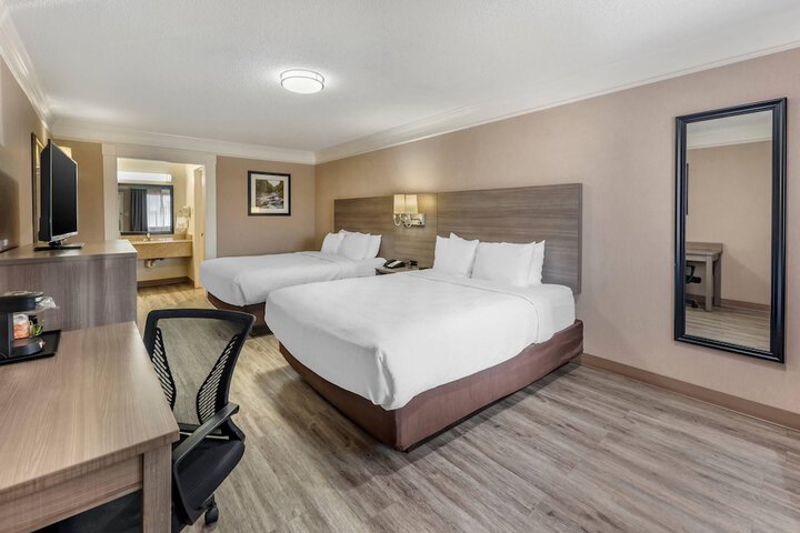 Quality Inn Near Lake Marble Falls