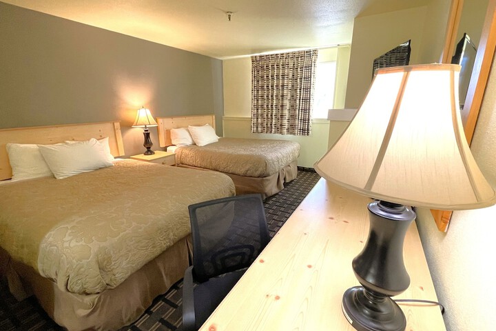 Room 17 of 39