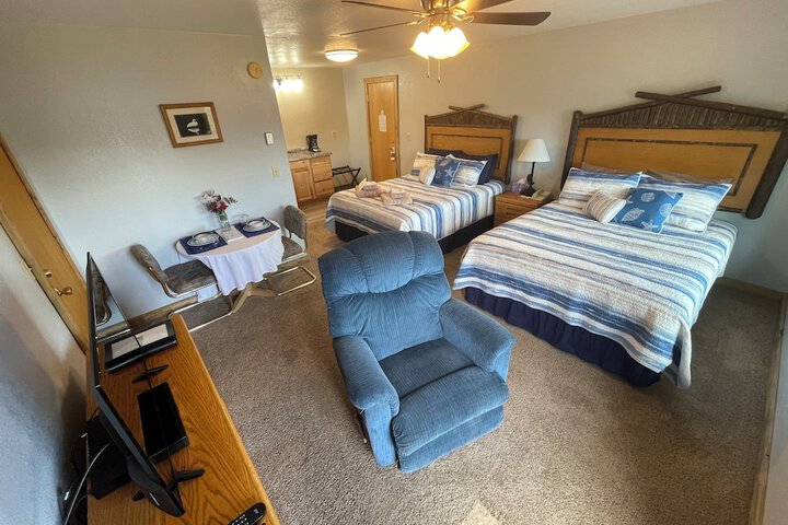 Denali Lakeview Inn