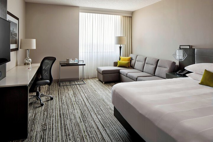 Room 9 of 41