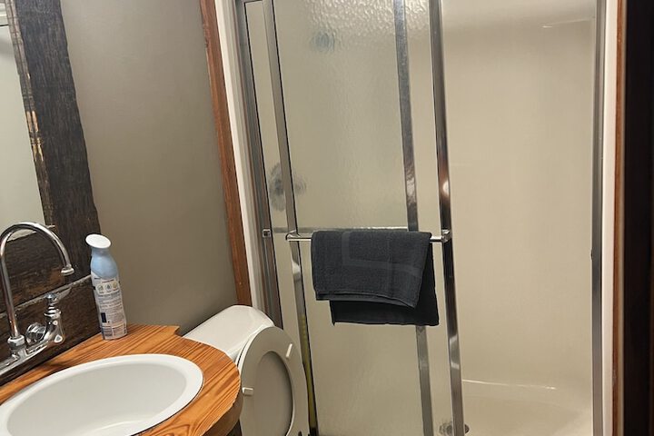 Room 12 of 40