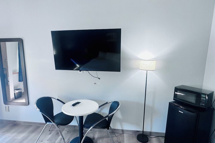 Room 16 of 45