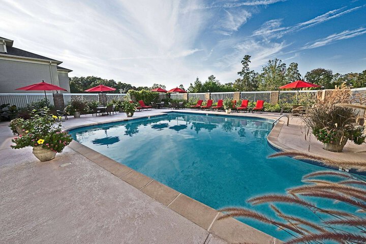 Pool 16 of 82