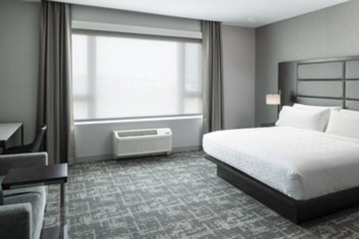 Room 92 of 180