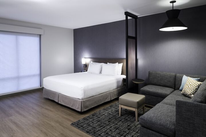 Hyatt Place Tempe / Phoenix / University