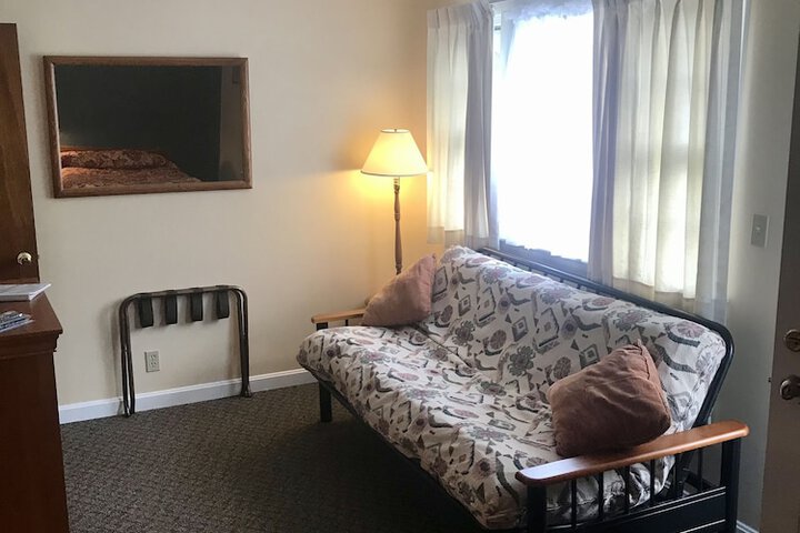 Room 32 of 44