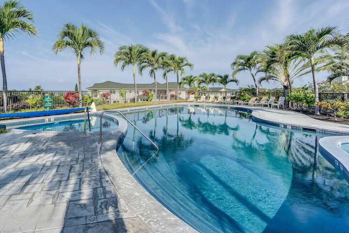 Luxury at Na Hale O Keauhou #N1