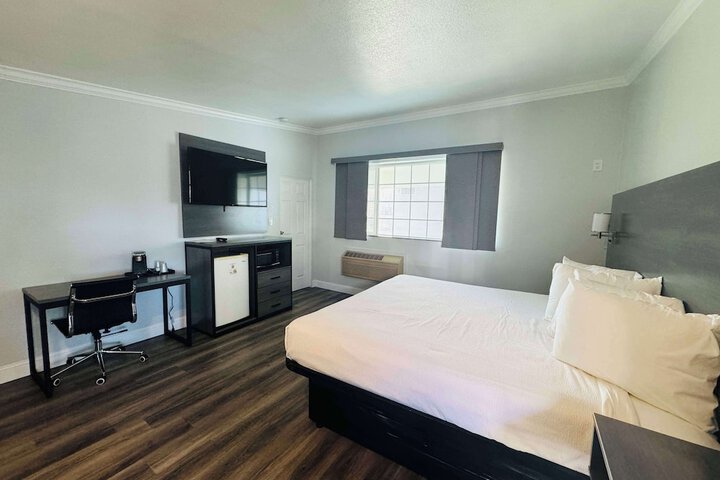 Room 22 of 26