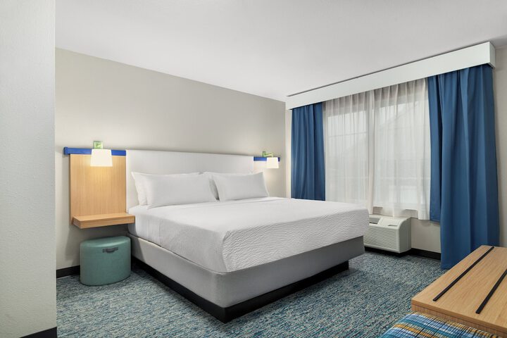 Garner Hotel Madison Huntsville Airport by IHG