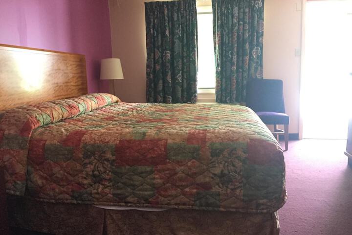 Room 31 of 34