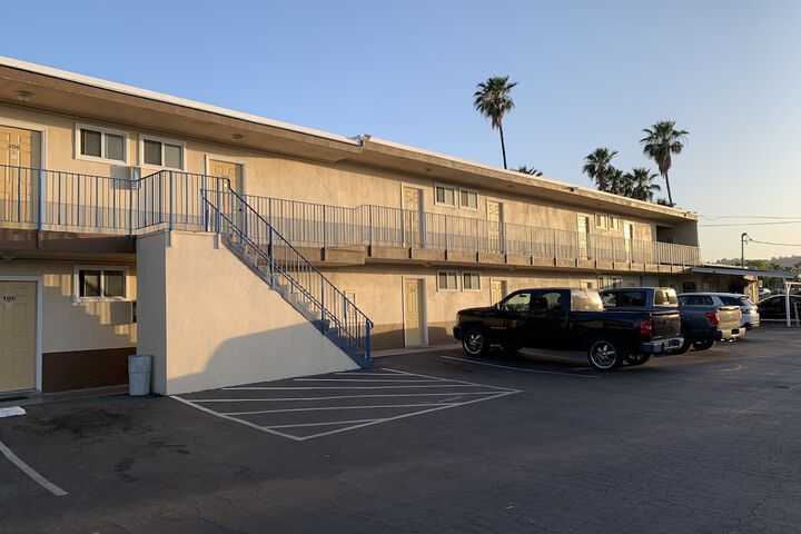 Hotel 4 of 28
