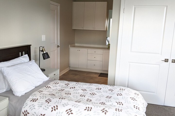Boardwalk Homes - Executive Guest Rooms & Townhomes