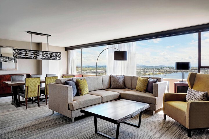Portland Marriott Downtown Waterfront